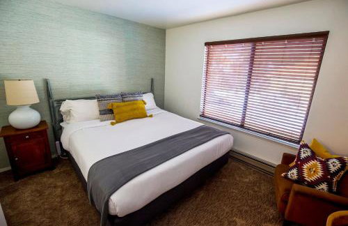 Mammoth's Best Location! 2BRLoft by Canyon Lodge - Photo 16
