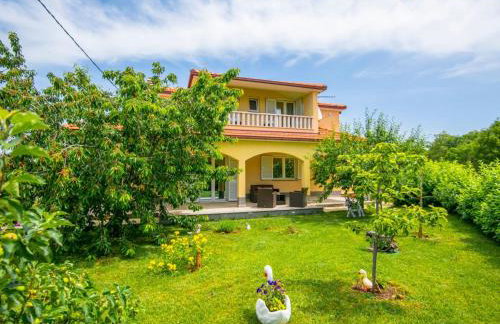 Holiday Home Villa Mile mit beheiztem Pool- Grill und Terrasse by Interhome - Foto 4