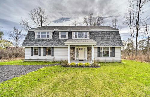 Modern-Chic Athens Home - Fish, Ski and Swim! - Foto 3