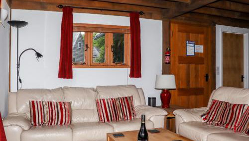 Bybrook Lodge - Photo 4