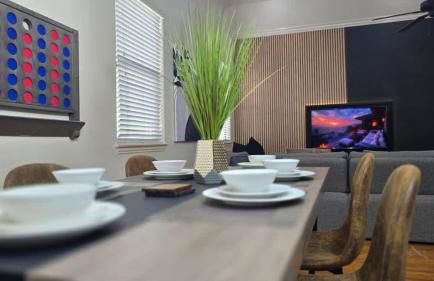 Game & Soak Retreat 3BR Private Jacuzzi Pool Table - Foto 51