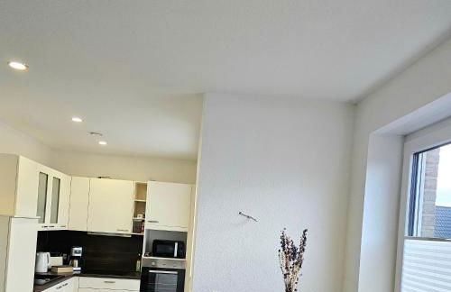 EcoCube Lingen - Balkon, 2Zimmer, Waschmaschine, GästeWC, Backofen - Foto 5