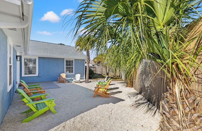 Pet Friendly Beach House with Arcade Games - Photo 40