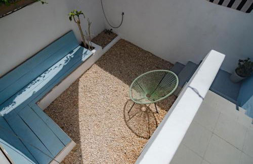 Little Bispo Apartments - Photo 2