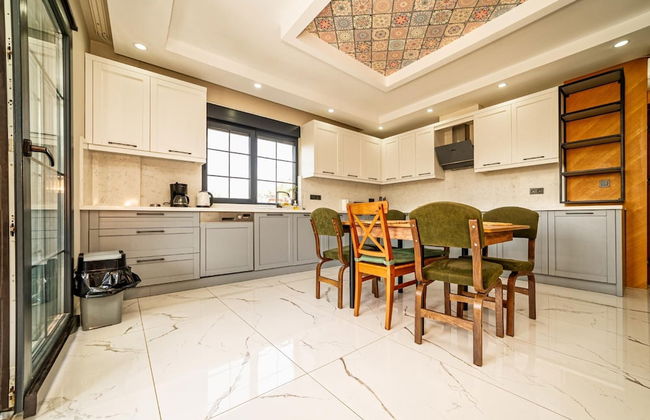 Lux Villa w Balcony Pool Sauna Garden in Antalya - Foto 46