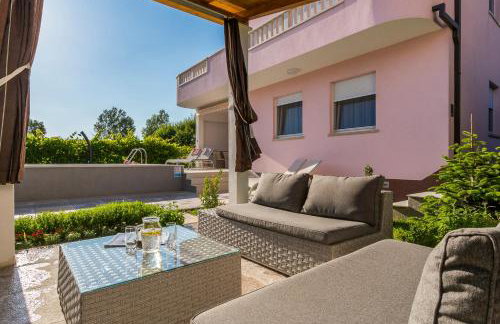 Villa Sweet Home Marija With Heated Pool - Foto 5
