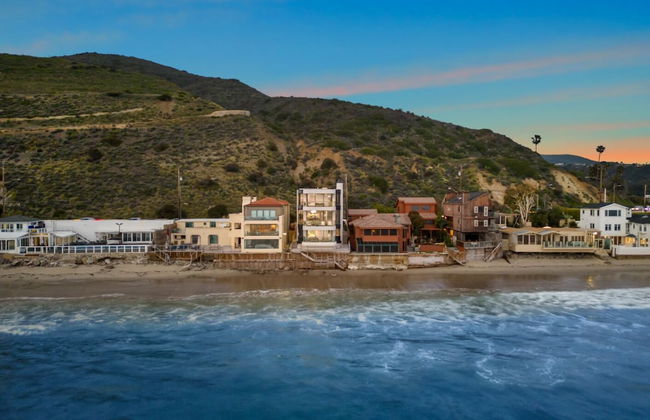 Malibu Oasis - Photo 36