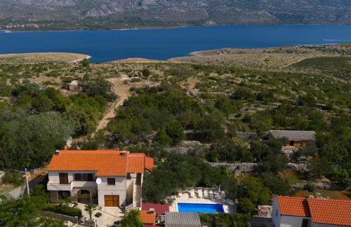 Apartman Magas with private pool - Photo 3