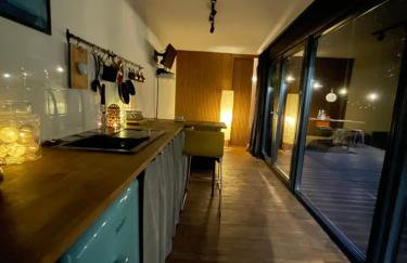 kontener nad rzeką - Foto 24