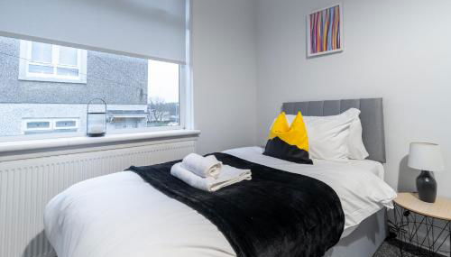 Kirkview Apartment - Photo 5