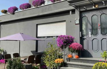 1 grosse elegante Zimmerwohnung 5 Minuten zu Fuss in die Stadtmitte - Foto 1