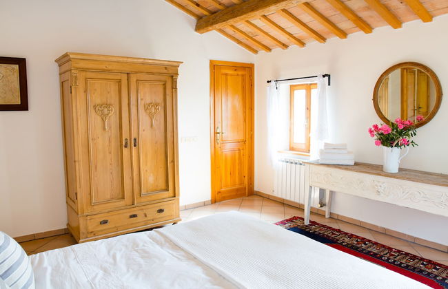 Home set in Olive Grove With Stunning Views - Foto 15