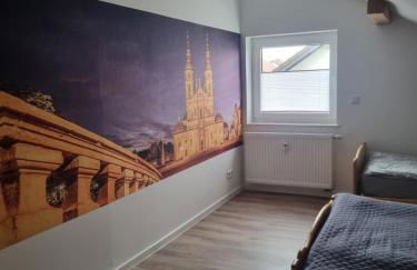 Eine helle gemütliche Wohnung zum Wohlfühlen - Photo 2