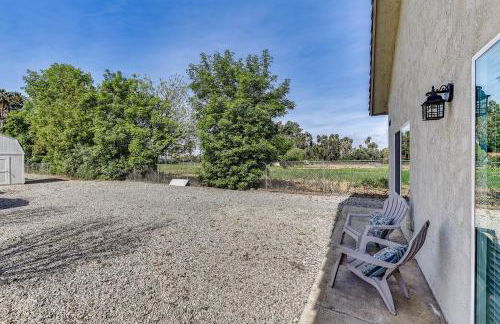 Peaceful Riverside Home with Patio, 7 Mi to Downtown - Foto 23