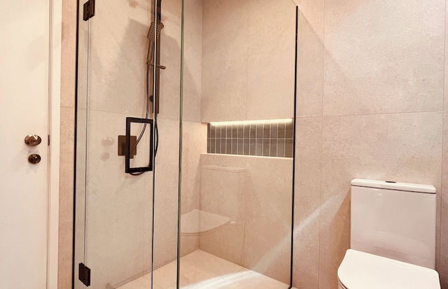 Watermark Studio Apartments - Photo 25