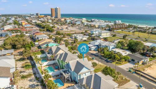 Seafoam – Beautiful 3BR Home with Heated Private Pool - 4 Min Walk to Beach! - Foto 2