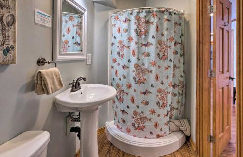 Coastal Oregon Retreat with Grill 11 Mi to Astoria! - Foto 26