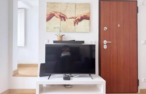 Basilio Studio next to Ladra Flea Market - Foto 6