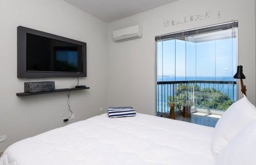 Ocean Blue Moderno Próximo à Praia do Leblon Vista Mar Espetacular Piscina Garagem Wi Fi e Sauna - Foto 36