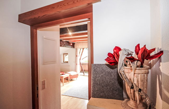 Beim Holzschnitzer - Foto 11