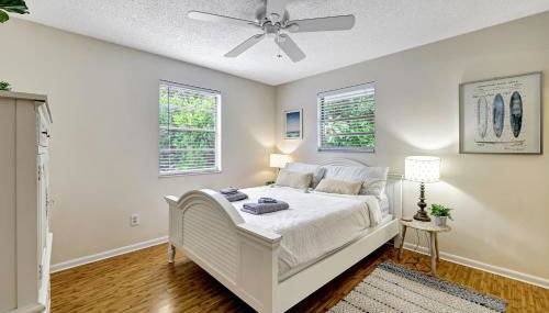 Coastal Retreat Near Downtown Stuart - Photo 4