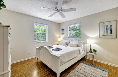 Coastal Retreat Near Downtown Stuart - Photo 4