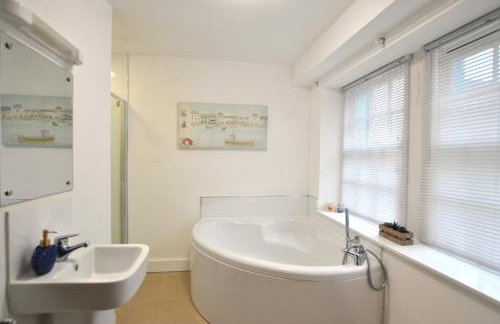 Coast Cottage- traditional fishermans cottage - Foto 11