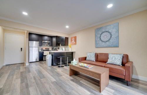 2 Mi to Dtwn Pleasanton Condo with Pool Access - Photo 6