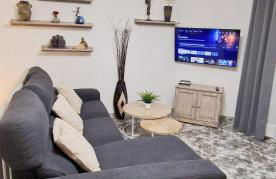 Blue House - Photo 11