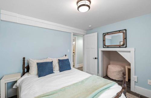 4BR Home | Walk to Beach & Downtown | Parking - Foto 29