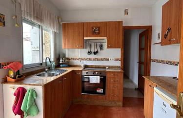 Amazing 3 floor house in front of the beach - Foto 14