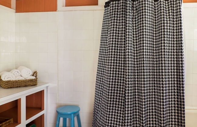 Retreat Plantation House - Photo 16