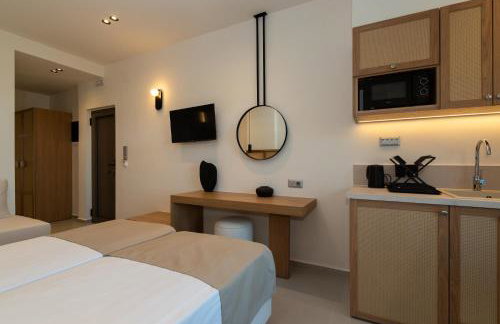 Elpis Studio Apartments - Photo 64
