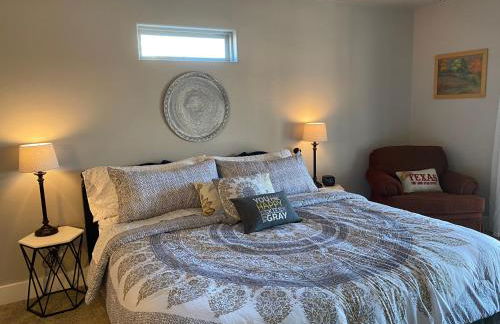 Texas Hill Country Ranch House - Great Views - Near Hidden Falls Park - Photo 16