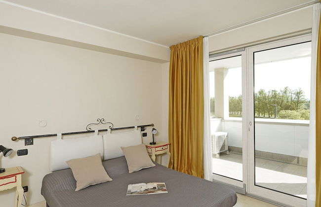 Relais du Lac V by Wonderful Italy - Photo 11