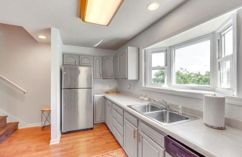 Chic Morgantown Vacation Rental - 2 Mi to WVU! - Foto 10