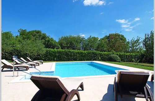 Peaceful Villa Fioretta with relaxing pool - Foto 1