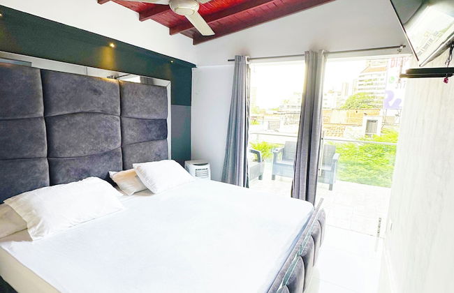 PROMO 18 BDRM Building, Pool+ 5Jacuzzis at Poblado - Foto 2