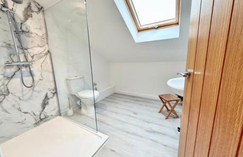 Rural Cottage, 3 beds, 3 bath,LOG BURNER, HOT TUB, with Cymru Holidays - Foto 51