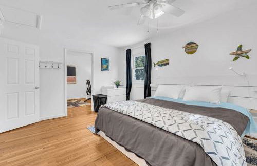 Private Single Family Home Close to Both Water and Downtown! - Foto 23