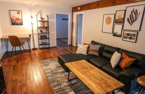 Modern & Cozy Getaway House near Conway lake - Pet Friendly - Foto 15