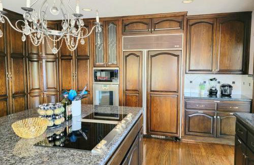 Luxury Hill Villa with Spectacular View - Foto 11