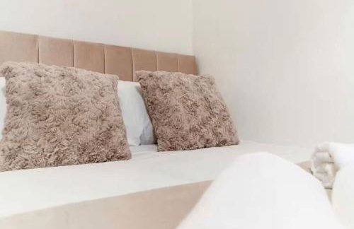 Esher House - Photo 11