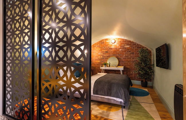 Commandery Vaults - Foto 14