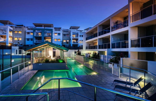 2BR Coolum Beach Rooftop Terrace Spa Tennis Pool - Foto 6