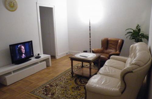 APPARTEMENT F3 -PLAISIR MOINS CHER - Jusqu'a 8Personnes - Foto 1