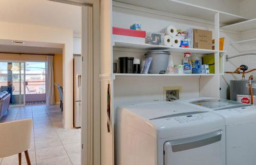 Tranquil Green Valley Home with Screened Porch - Foto 16