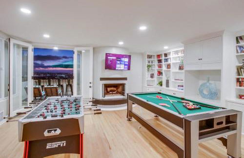 Ultimate Getaway: Spa Game Rooms Firepit Views - Foto 14