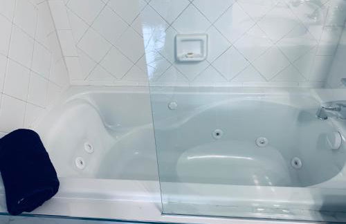 Beachfront Ocean Dr white sand paradise SoBe 311 - Foto 6