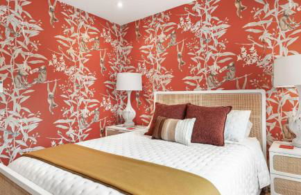 Design-forward Palm Springs home w saltwater pool lush yard multiple outdoor dining areas Casa Papagayo by AvantStay - Foto 36